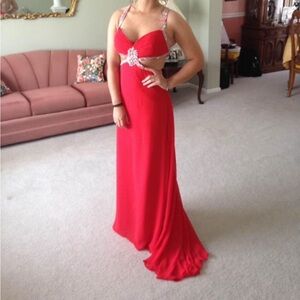 Red prom dress
